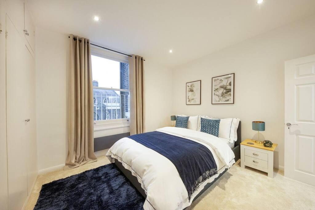 Stunning Hyde Park Apartment London Eksteriør billede